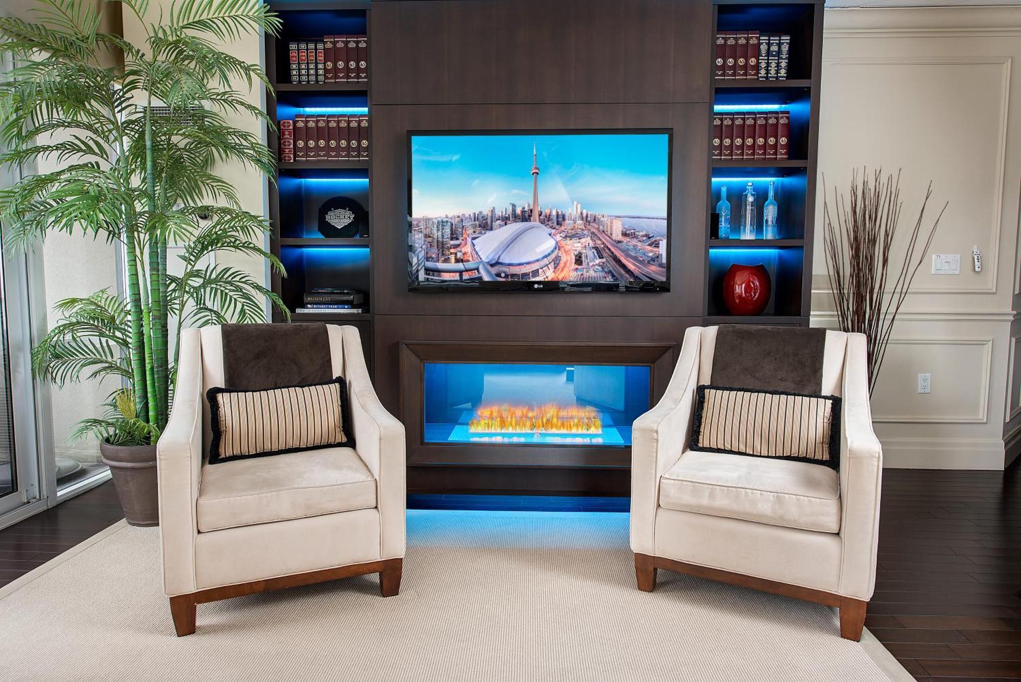 Sky Suites Yorkville Торонто Екстер'єр фото